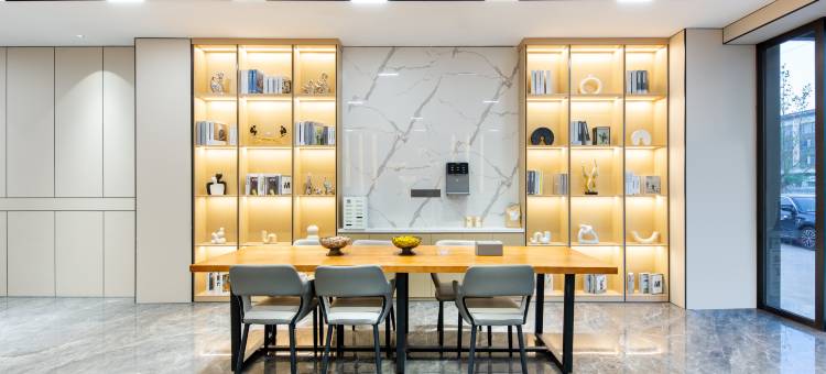 义乌丽豪酒店(廿三里爱琴海购物中心店)图片
