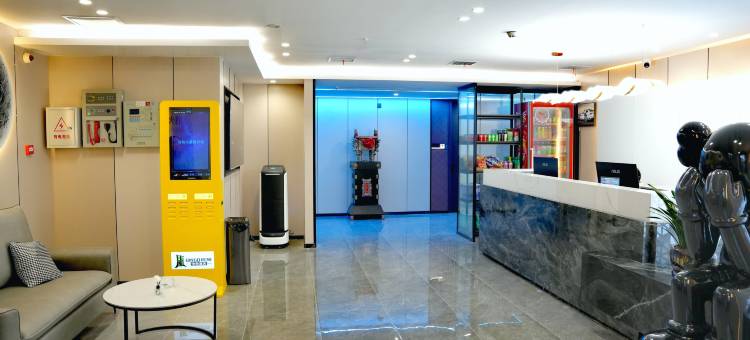 BINGO宾菓电竞酒店(鄂州职业大学店)图片