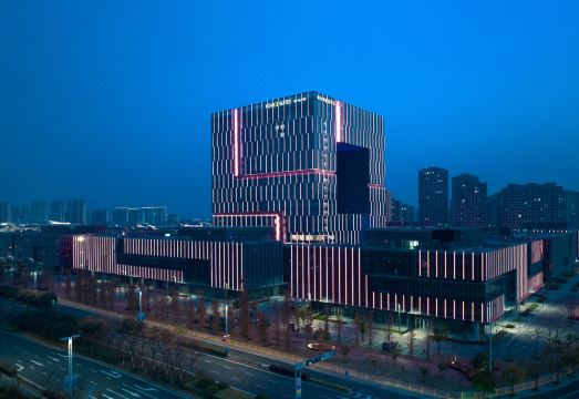 靖江滨江新城希尔顿惠庭酒店外景图