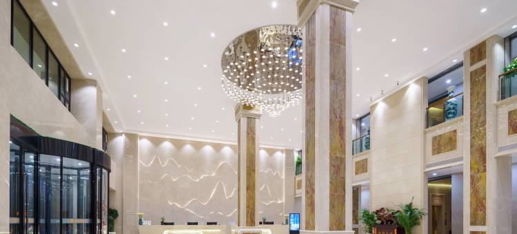 库车朝昱万华国际酒店图片