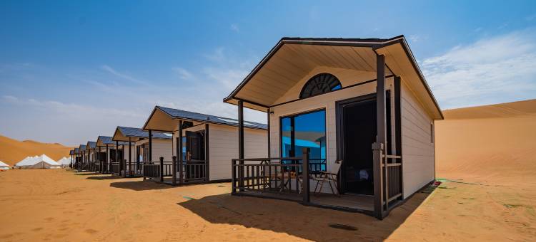 中卫腾格里沙漠寻秘露营基地(沙坡头店)图片