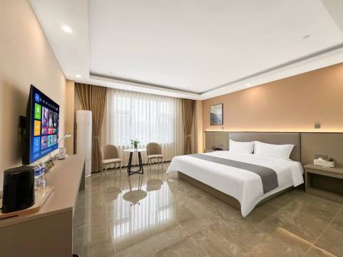 澜呈湾酒店(雷通购物广场店)