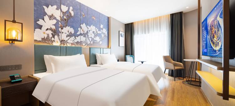 白玉兰酒店(大连人民广场东关街店)图片