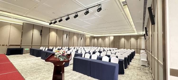禹都乐滋酒店(中卫鼓楼向阳步行街店)图片