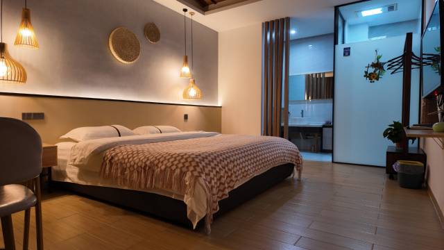 倚山壹聚火山民宿图片