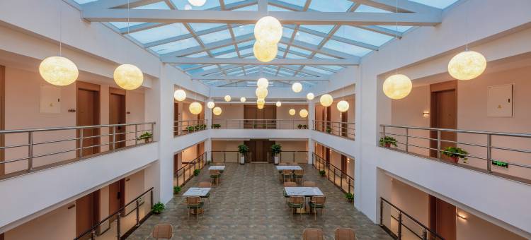 映山红·绿草地度假民宿酒店(云台山岸上服务区店)图片