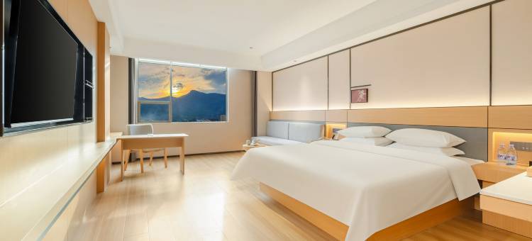 三叶草假日酒店(桂平西山广场店)图片