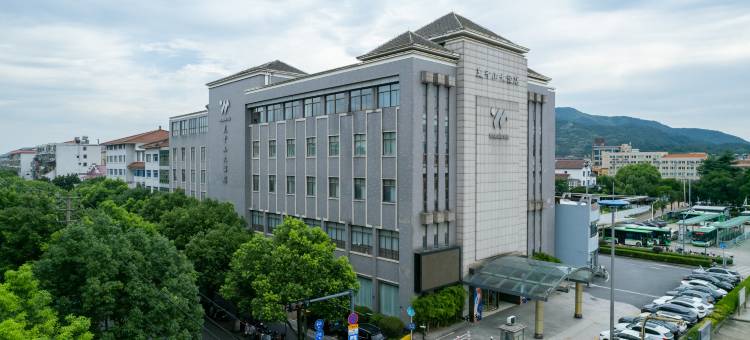 莫干山大酒店(德清市中心西站店)图片