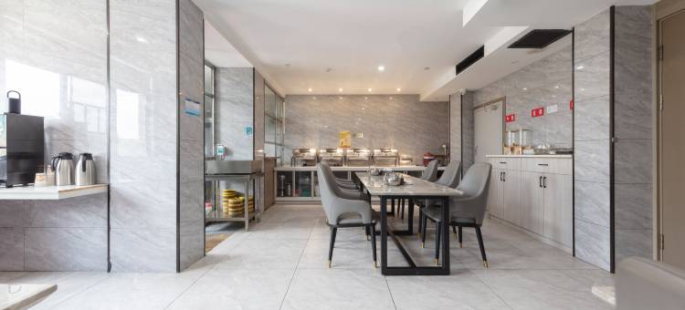 卓代臻品酒店(株洲攸县汽车站店)图片