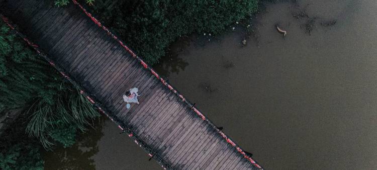 拾三戋南华宫私汤禅宿图片