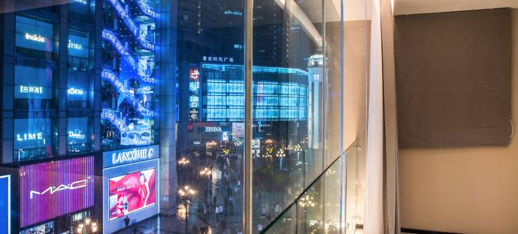泊雅客酒店(解放碑步行街洪崖洞店)图片