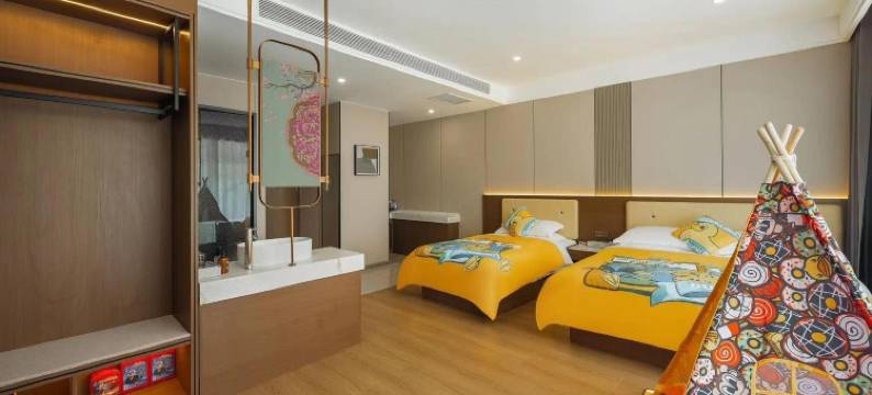 伯寓智臻公寓酒店(平凉绿地广场柳湖公园店)图片