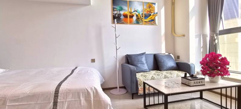 慕庭品质LOFT轻奢美宿(俊发城司家营地铁站店)图片