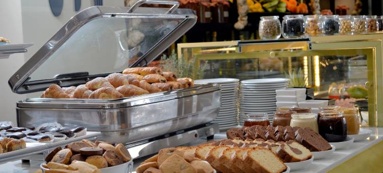 艾罗特尔酒店(Airotel Stratos Vassilikos Hotel)图片