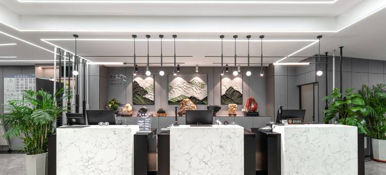 柏纳酒店(海湖新区万达广场唐道637店)图片