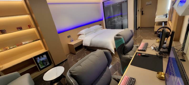 海豚电竞酒店(南充嘉陵一中店)图片