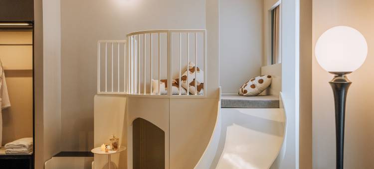 曼夕艺宿(乐山高铁站嘉兴路美食街店)图片