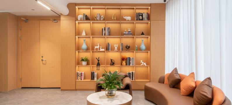 金梧桐酒店(郑州人民医院地铁站郑州火车站东广场店)图片