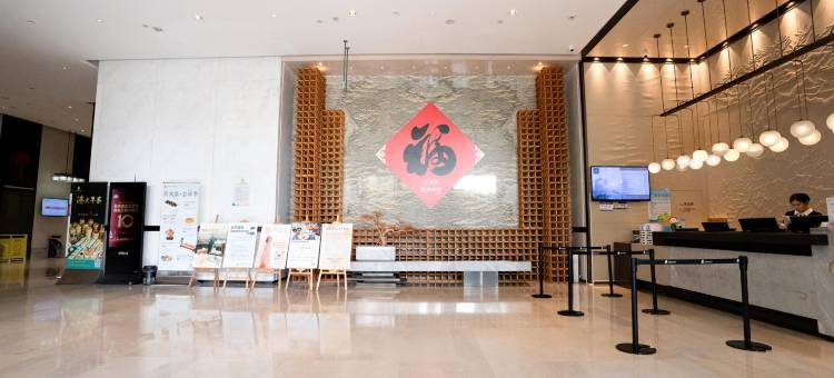 三亚湾洛克铂金海景酒店图片