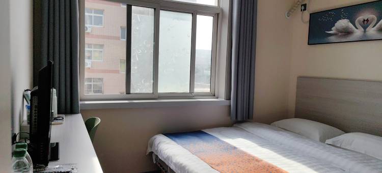 溪客假日快捷酒店(武邑中学店)图片