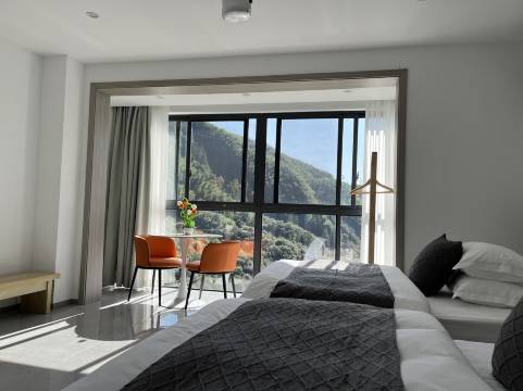 听风居民宿(黄山南大门换乘中心店)