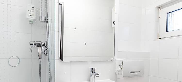 亚琛火车站B&B酒店(B&B HOTEL Aachen-Hbf)图片