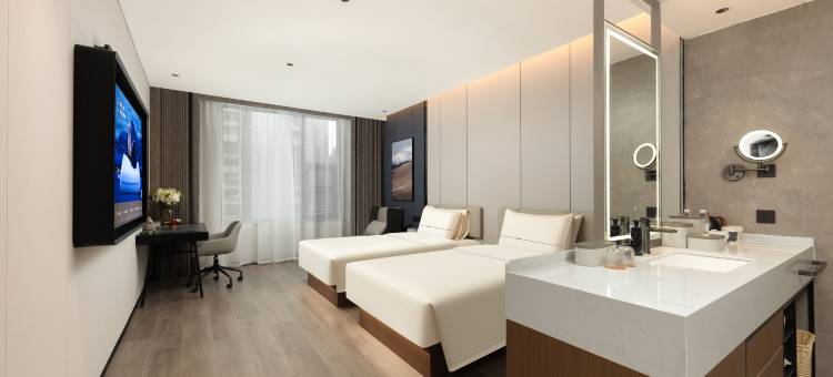 重庆江北观音桥步行街亚朵酒店图片