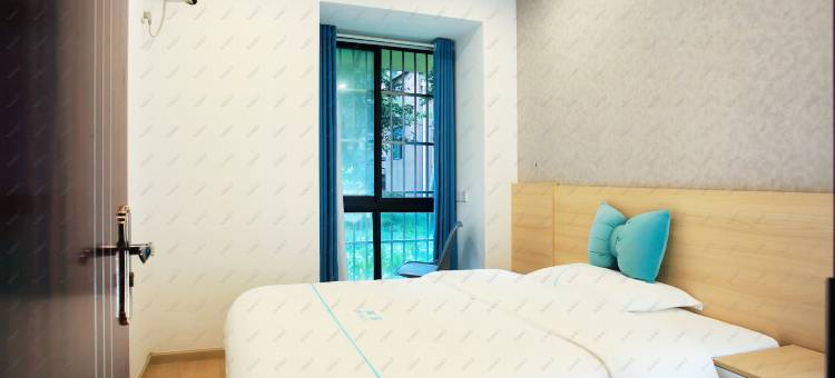 剑阁萌居客栈图片