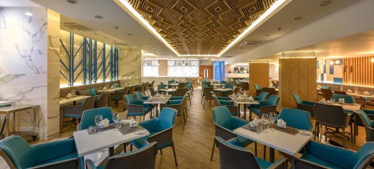 普吉岛海滨酒店(The Beachfront Hotel Phuket)图片