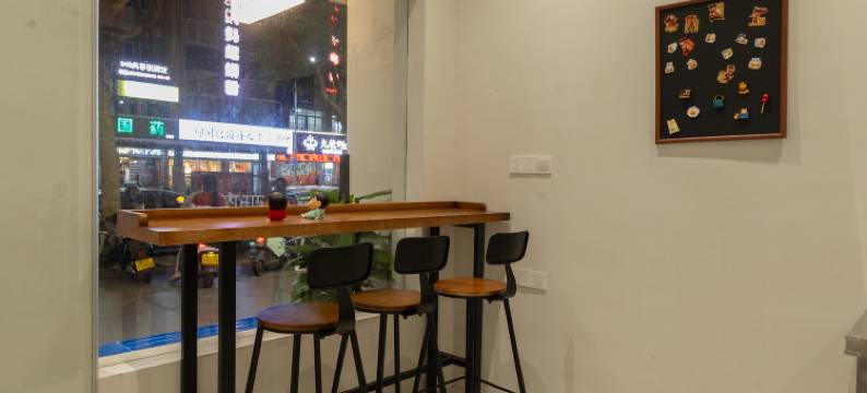 僖悦·FUN酒店(龙王头沙滩店)图片