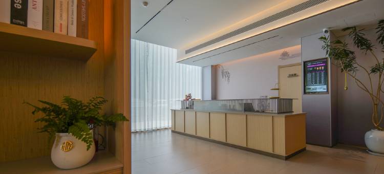 东方君悦酒店(嘉祥站中心街店)图片