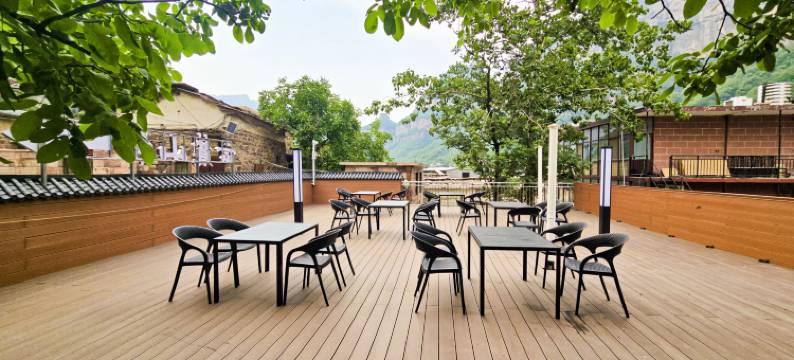 云麓山舍酒店(石板岩小镇店)图片