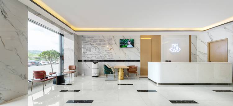 白玉兰商务酒店(临夏牡丹广场店)图片