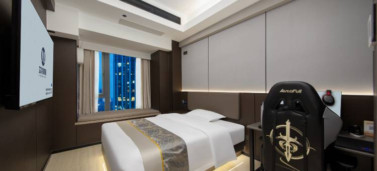 艾特摩高电竞酒店(成都339天府熊猫塔红星桥地铁站店)图片