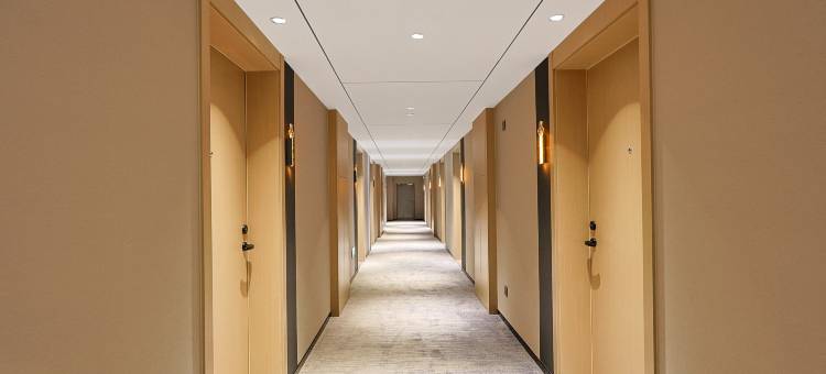 白玉兰酒店(长白山二道白河店)图片