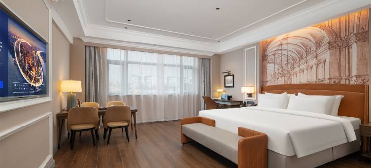 维也纳国际酒店(龙泉广场药科大学店)图片