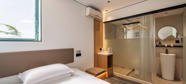 青季酒店MINI(上海虹桥国展中心沪青平公路店)图片