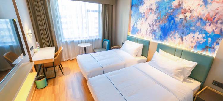 白玉兰酒店(哈密火车站店)图片