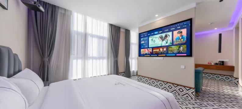 花开半夏MidSun轻奢酒店(临沂启阳国际机场店)图片