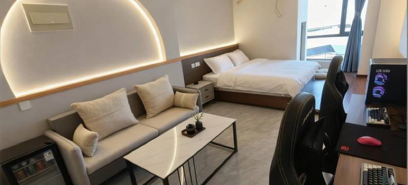 Nice电竞民宿(万达广场店)图片