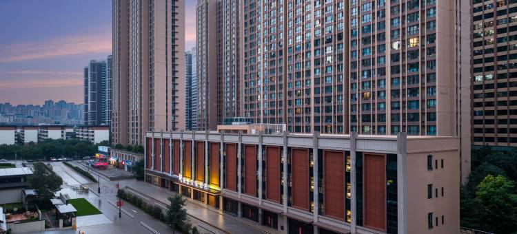 丽呈艾笙酒店(牡丹广场万达店)图片
