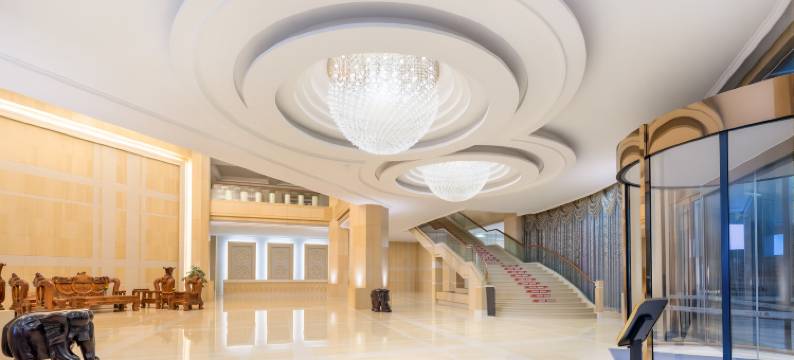 东富大酒店(广州花都广场文旅城店)图片