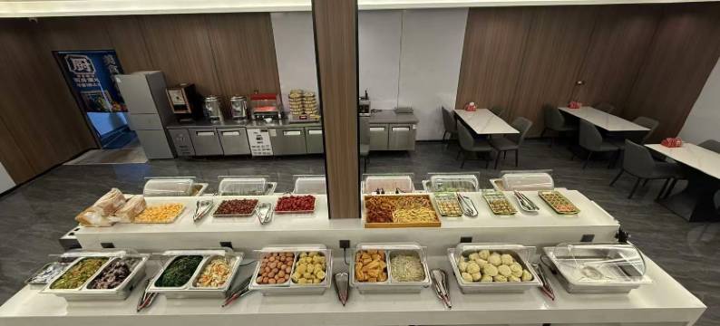 星穹秘境品质酒店(冷湖镇店)图片