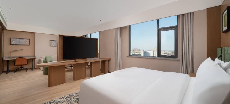 金湖希尔顿花园酒店图片