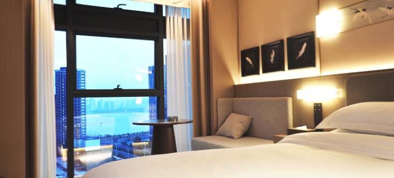 西子湾酒店(南昌西站国际体育中心店)图片