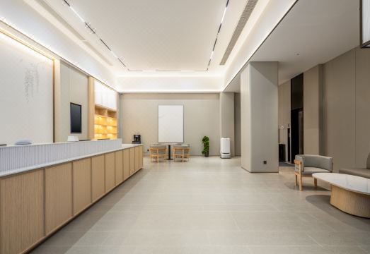 Meijihuanpeng Hotel (Dian, Shifosi Town, Zhenping County, Nanyang) Hotel Overview