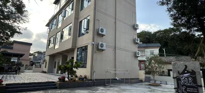 罗浮山山隅水畔民宿图片