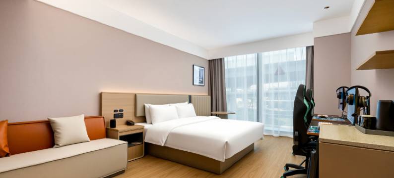 雷神电竞酒店(宁波文创港宝龙店)图片