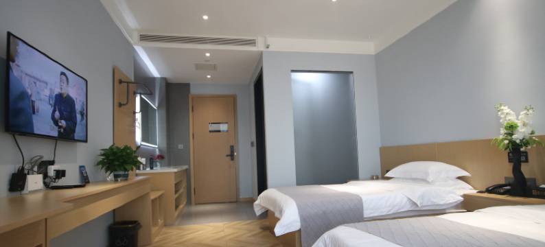 鑫德元酒店(青岛胶东国际机场店)图片