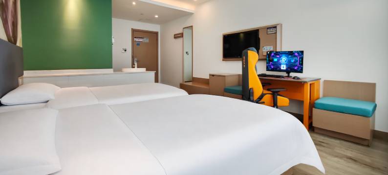 亚信电竞酒店(江山经济开发区店)图片